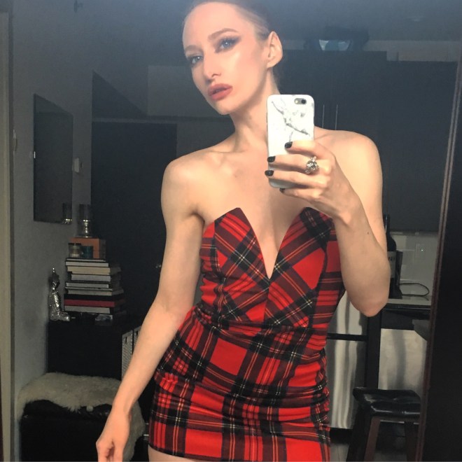 881817FC-4EAA-4EEE-B3A1-D3B3583AD0D8